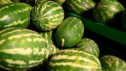 贵州网红吃瓜事件真相,揭秘背后真相与反思