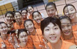 天津网红夫妇吃瓜事件