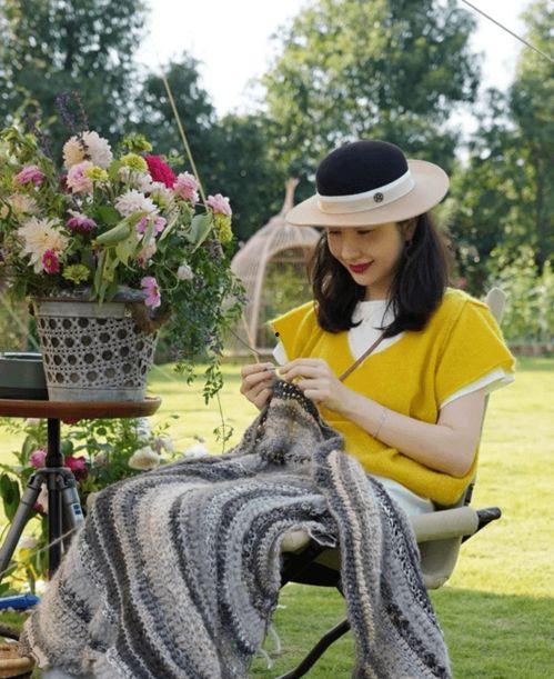 推特男网红吃瓜事件视频,揭秘推特男网红的惊人一幕！”